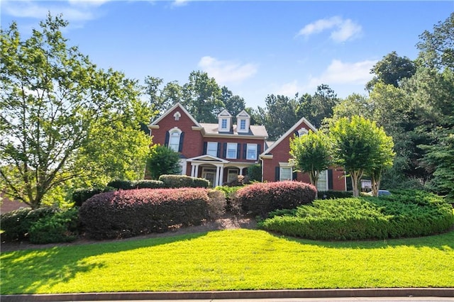 5410 Cottage Farm Rd, Alpharetta, GA 30022 - view of front facade with a front yard