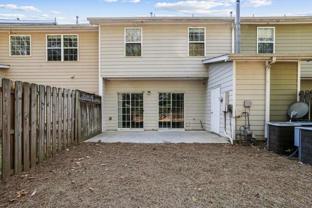 2872 Cross Creek Ct, Cumming, GA 30040 - rear view of house featuring a patio area, a fenced backyard, and central AC unit
