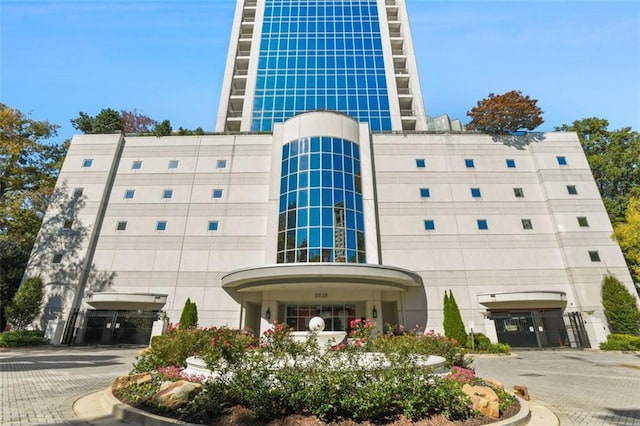2828 Peachtree Rd NW Unit 1502, Atlanta, GA 30305 - view of building exterior