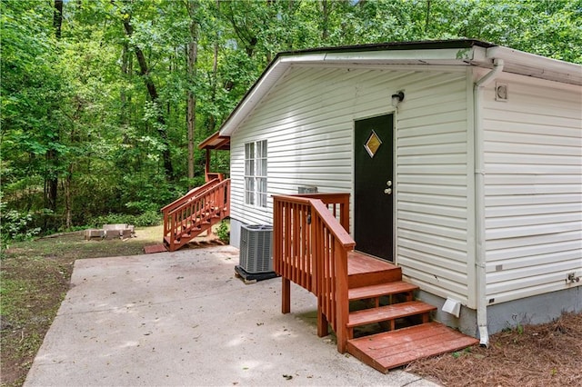 6670 George Ct, Cumming, GA 30041 - view of outdoor structure featuring cooling unit