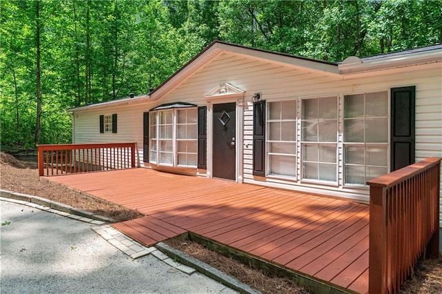 6670 George Ct, Cumming, GA 30041 - view of wooden terrace