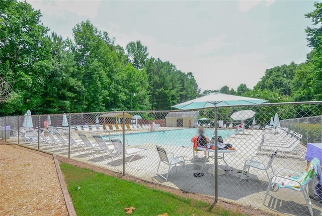 1304 Carrington Way, Lawrenceville, GA 30044 - community pool with a patio