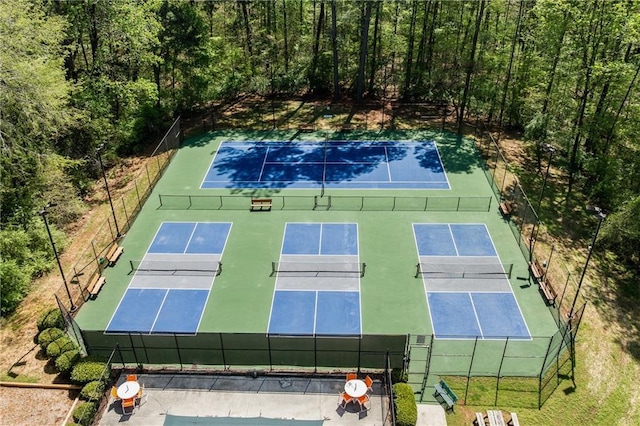 1755 Pinetree Pass Ln SW, Lilburn, GA 30047 - view of sport court with fence