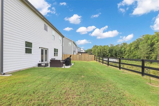 view of yard with a patio area