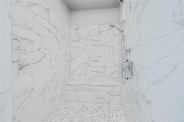 1858 Glenview Park Cir, Duluth, GA 30097 - full bathroom featuring a tile shower