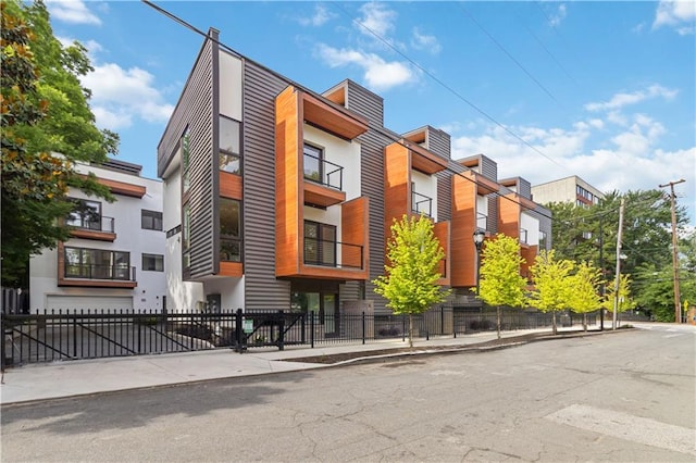 367 Parkway Dr NE Unit 9, Atlanta, GA 30312 - view of building exterior