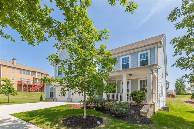 view of front of property with a front lawn