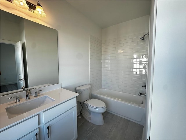 508 Healy Dr Unit 70, Cumming, GA 30040 - bathroom with toilet, vanity, and shower / bath combination