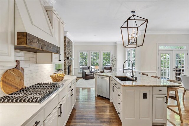 14472 Club Cir, Alpharetta, GA 30004