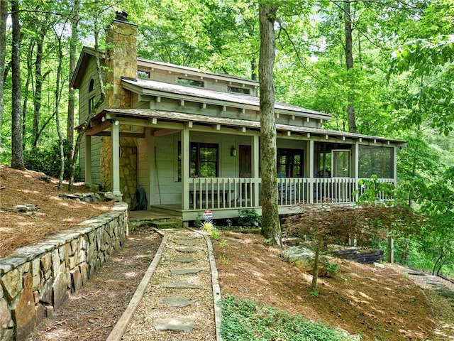 view of front of property with covered porch