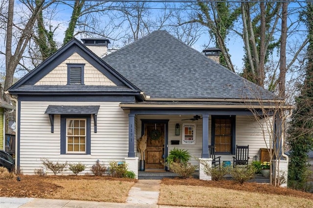 view of front of property with covered porch