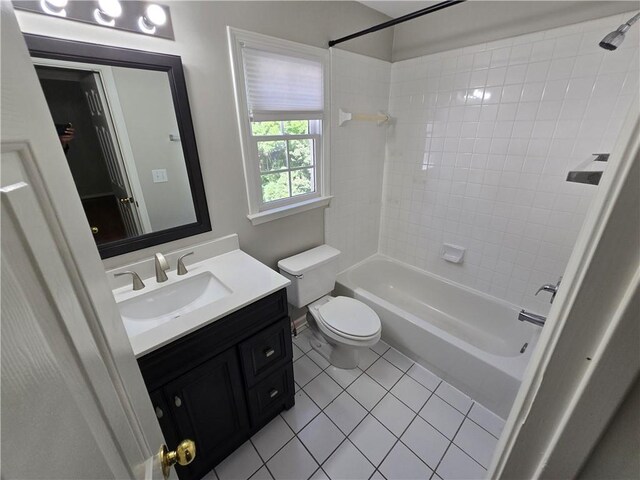 3773 Summer Rose Dr, Atlanta, GA 30341 - full bath with toilet, vanity, bathing tub / shower combination, and tile patterned floors