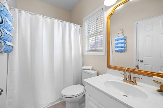 49 Inverness Ct, Hiram, GA 30141 - bathroom with toilet, vanity, and a shower with shower curtain