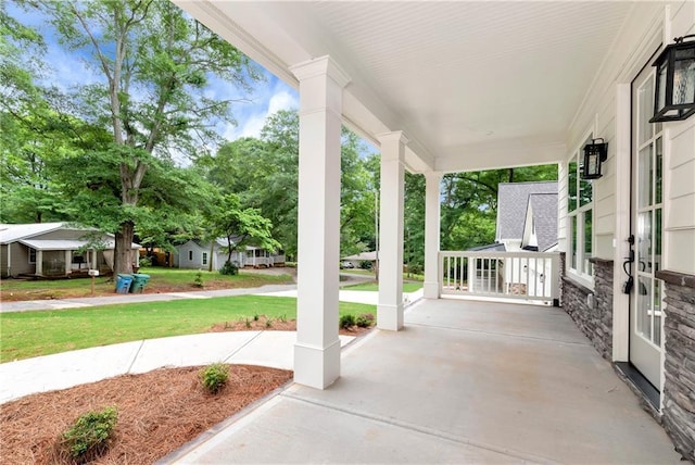 200 College Ave, Commerce, GA 30529 - view of patio / terrace featuring a porch