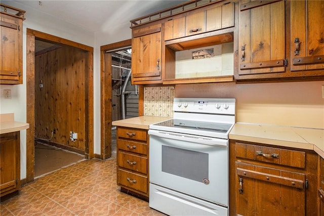 kitchen featuring electric stove