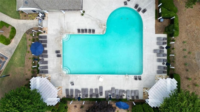 9050 Brockham Way, Alpharetta, GA 30022 - aerial view of a pool area
