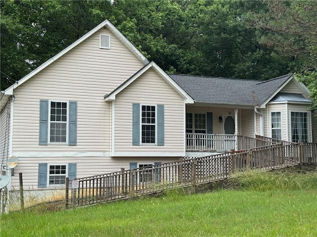 134 Summer Lake Dr, Dallas, GA 30157 - single story home featuring a front yard and a shingled roof