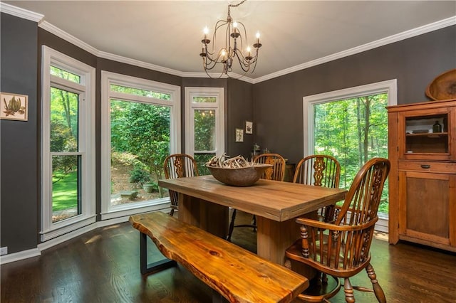 210 Hunters Vw, Roswell, GA 30075 - dining room with a chandelier, healthy amount of natural light, dark wood-type flooring, and crown molding