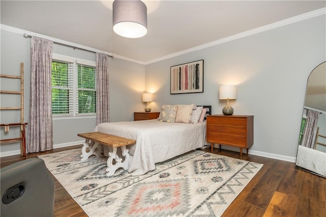 210 Hunters Vw, Roswell, GA 30075 - bedroom featuring crown molding and wood finished floors