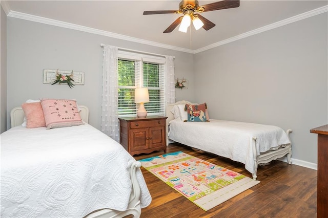 210 Hunters Vw, Roswell, GA 30075 - bedroom featuring wood finished floors, ornamental molding, and ceiling fan
