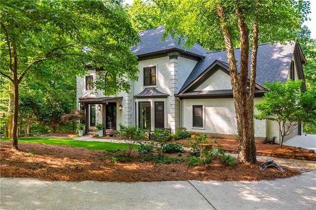 210 Hunters Vw, Roswell, GA 30075 - view of front facade with a shingled roof and stucco siding