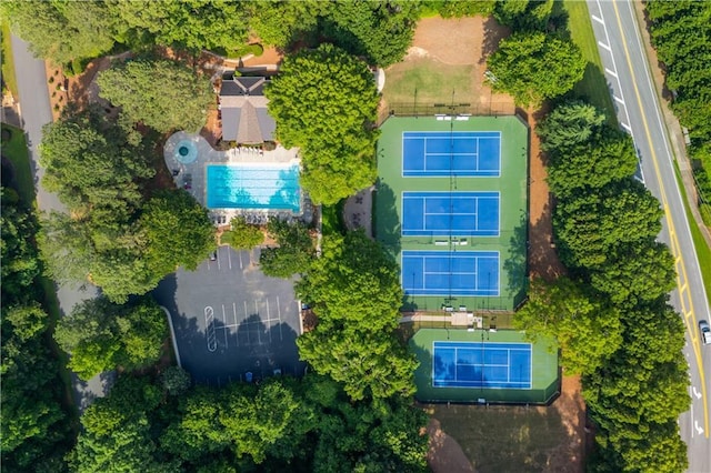 210 Hunters Vw, Roswell, GA 30075 - aerial view of a pool area