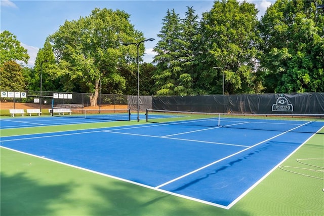210 Hunters Vw, Roswell, GA 30075 - view of tennis court featuring community basketball court