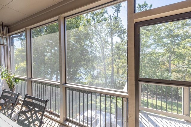 7143 Lake Edge Dr, Flowery Branch, GA 30542 - unfurnished sunroom featuring a healthy amount of sunlight