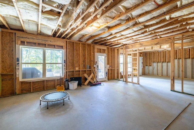 7143 Lake Edge Dr, Flowery Branch, GA 30542 - view of misc room