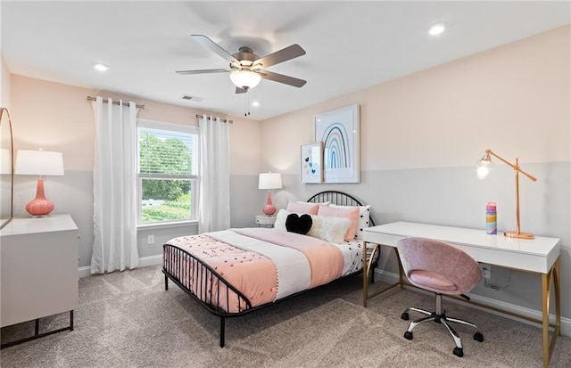 bedroom featuring ceiling fan and carpet flooring