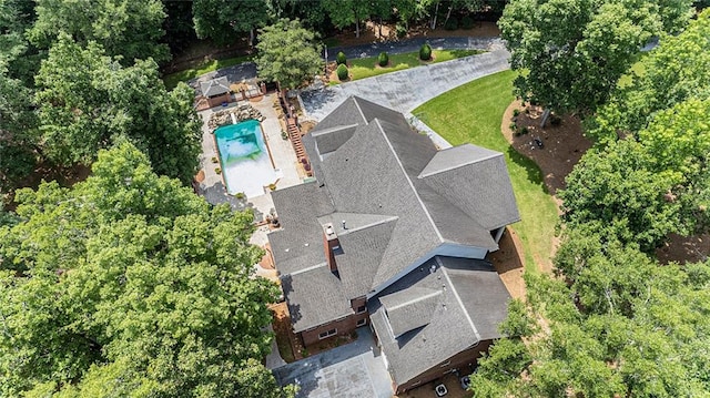 402 Clyde Ct, Mcdonough, GA 30252 - view from above of property featuring a pool area