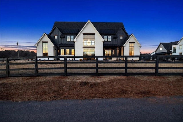 view of modern farmhouse style home