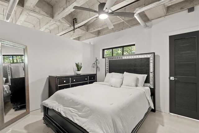 bedroom featuring ceiling fan