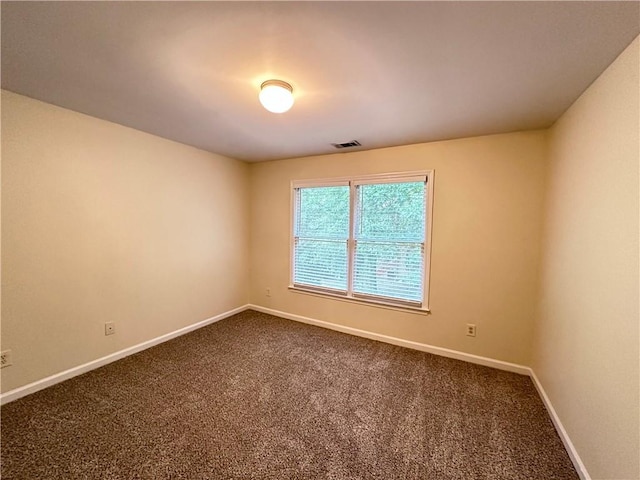 empty room with carpet