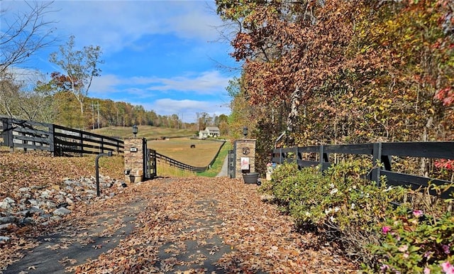 exterior space featuring a rural view