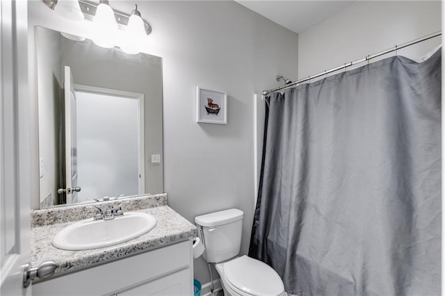 119 Sourwood Ln, Temple, GA 30179 - full bathroom with vanity, curtained shower, and toilet
