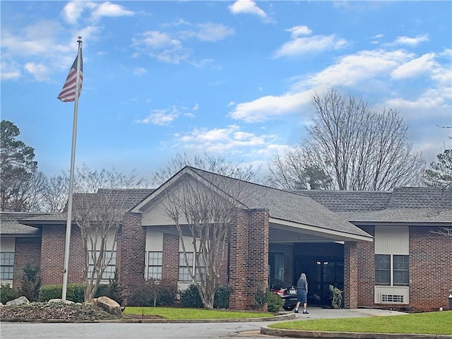 475 Mount Vernon Hwy NE Unit C230, Sandy Springs, GA 30328 - view of front facade with brick siding