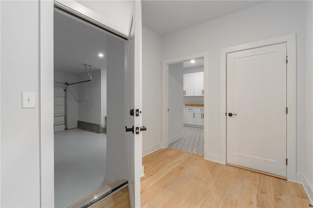 5808 Swinging Gate Rd, Gainesville, GA 30506 - interior space featuring baseboards and wood finished floors