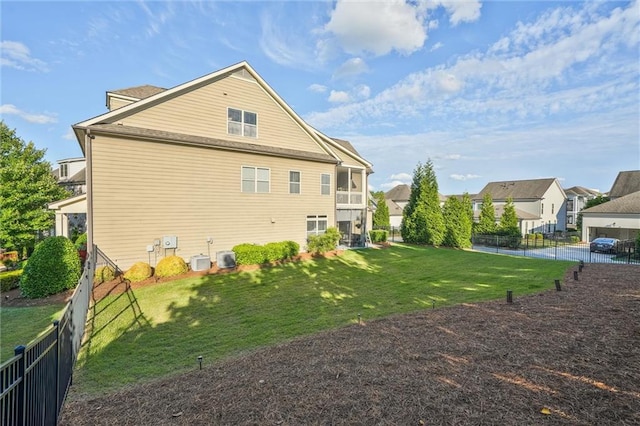 1055 Peyton View Ct, Alpharetta, GA 30004 - rear view of house with a residential view and central AC