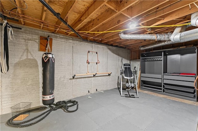 220 Hollyridge Dr, Roswell, GA 30076 - view of exercise area