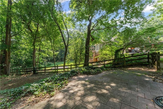 220 Hollyridge Dr, Roswell, GA 30076 - view of patio / terrace