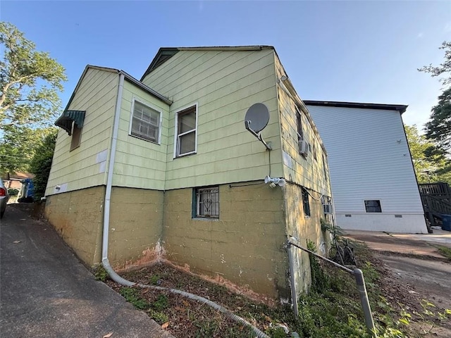 view of property exterior