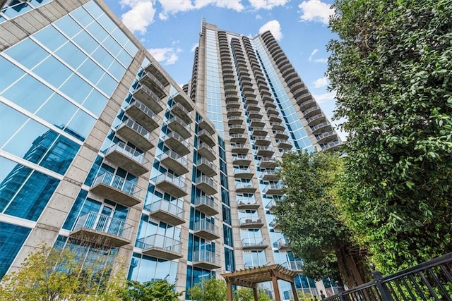 400 W Peachtree St NW Unit 3611, Atlanta, GA 30308 - view of property