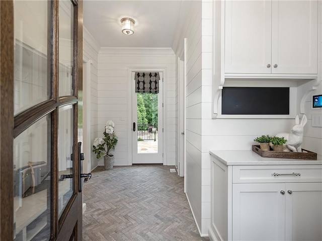 10155 Cedar Ridge Dr, Milton, GA 30004 - doorway with ornamental molding