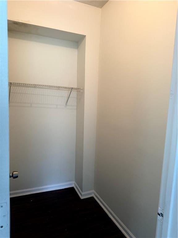 210 Ormond St SW, Atlanta, GA 30315 - view of closet
