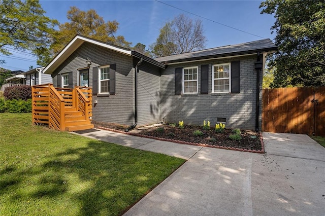 2189 Gordon Cir SE, Smyrna, GA 30080 - bungalow with brick siding, a deck, and crawl space