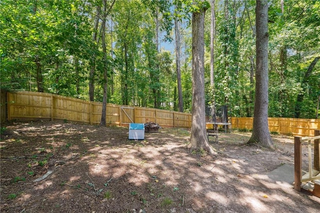 view of yard featuring a trampoline