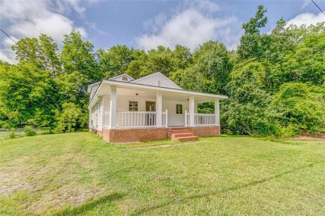 53 Knight Dr, Cedartown, GA 30125 - view of front of home featuring covered porch and a front yard