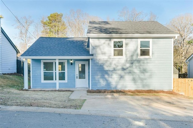 view of front of home