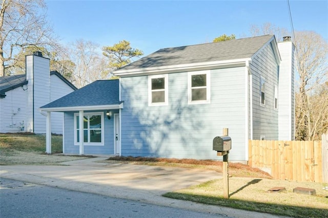 view of front of home